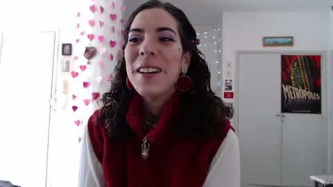 Snapshot of domenica_dos_ouros chatting on 06/08/26, 12:49 sweet domme online show from 06/08/26, 12:49