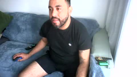 Snapshot of domfetishx chatting on 09/19/25, 04:40 all fetishes online show from 09/19/25, 04:40