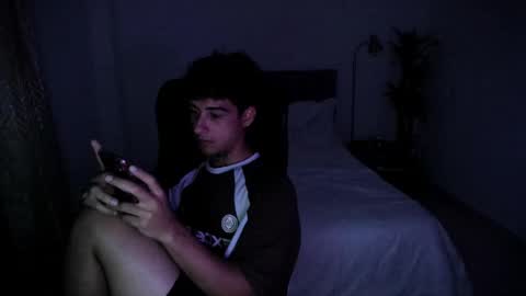 Snapshot of domi_master chatting on 03/05/25, 04:56 MASTER online show from 03/05/25, 04:56