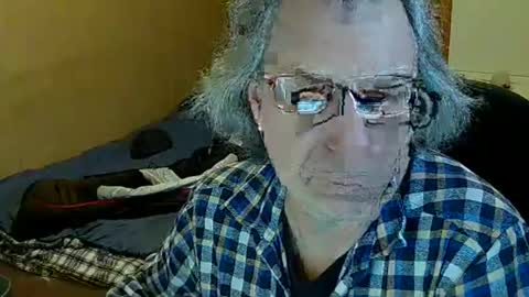 domiande online show from 02/07/25, 10:08