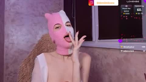 Snapshot of domiiniicana chatting on 12/19/25, 10:39 domiiniicana online show from 12/19/25, 10:39