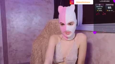 Snapshot of domiiniicana chatting on 12/21/25, 12:29 domiiniicana online show from 12/21/25, 12:29