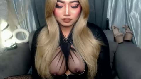 Snapshot of dominant10inchcock chatting on 11/29/25, 05:05 dominant10inchcock online show from 11/29/25, 05:05