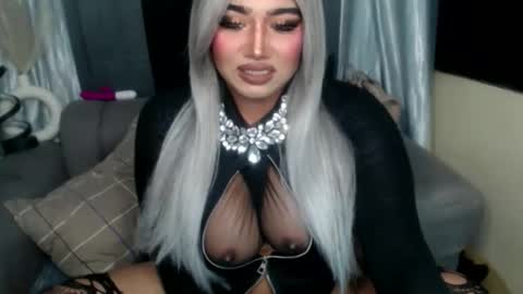 Snapshot of dominant10inchcock chatting on 12/05/25, 05:20 dominant10inchcock online show from 12/05/25, 05:20