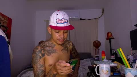 Snapshot of dominant_gay_xxx chatting on 06/01/26, 11:50 jjhoy online show from 06/01/26, 11:50