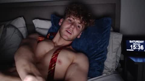 Alex...  online show from 11/01/25, 03:36