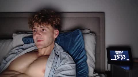 Alex...  online show from 11/14/25, 03:33