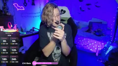 Bigbearnbunnyboy online show from 11/15/25, 01:58