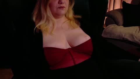 Snapshot of dominasadique chatting on 04/30/26, 09:19 SADE online show from 04/30/26, 09:19