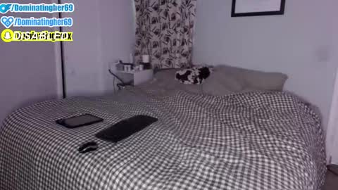 Snapshot of dominatingher69 chatting on 03/10/26, 10:48 dominatingher69 online show from 03/10/26, 10:48