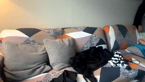 Snapshot of dominatrix_victoria chatting on 02/09/25, 04:18 Victoria online show from 02/09/25, 04:18