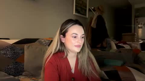 Snapshot of dominatrix_victoria chatting on 03/12/25, 10:39 Victoria online show from 03/12/25, 10:39