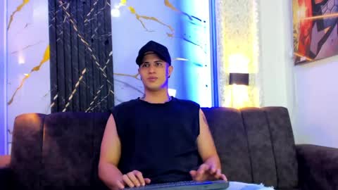 DOMI online show from 05/24/26, 03:22