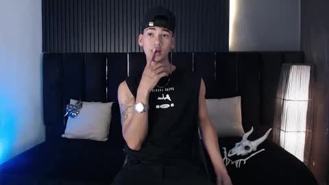 Dominic online show from 10/30/25, 03:41