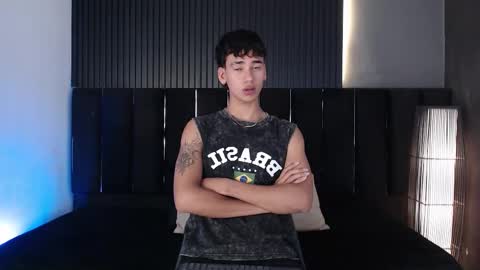 Dominic online show from 01/11/26, 01:32