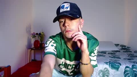 DOMINIC AND ANDREW online show from 04/05/26, 06:43