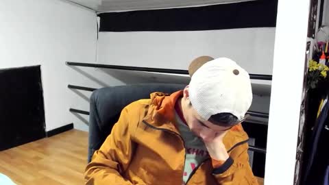 Snapshot of dominic_radccliffe chatting on 11/05/25, 03:17 Your real love online show from 11/05/25, 03:17