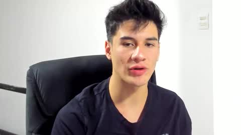 Snapshot of dominic_radccliffe chatting on 02/01/26, 04:33 Your real love online show from 02/01/26, 04:33