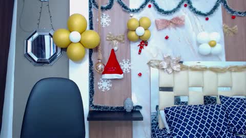 dominic_smith_ online show from 11/21/25, 07:01