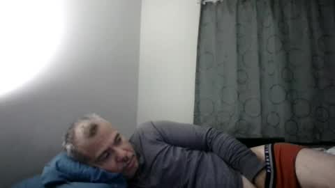 Snapshot of dominicanorico chatting on 12/13/24, 02:54 luis online show from 12/13/24, 02:54