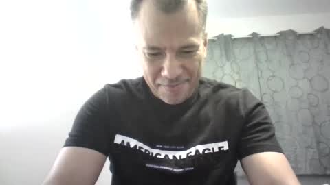 Snapshot of dominicanorico chatting on 01/02/25, 04:41 luis online show from 01/02/25, 04:41