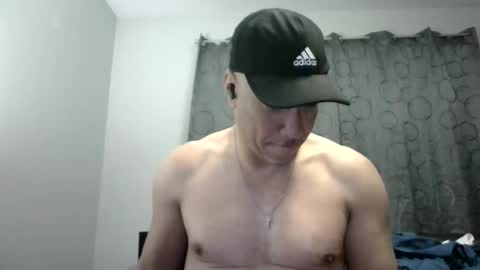 Snapshot of dominicanorico chatting on 01/11/25, 05:10 luis online show from 01/11/25, 05:10