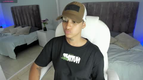 Snapshot of dominick_joness chatting on 01/22/25, 02:26 Dominick  online show from 01/22/25, 02:26