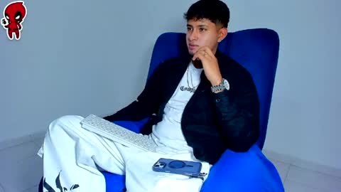  Dominic  online show from 04/28/26, 02:49