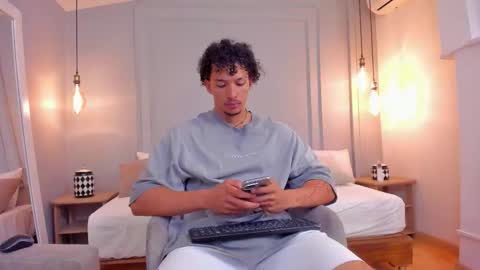 Dominick Star online show from 02/12/26, 01:39