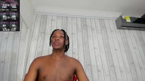 Dominicscott online show from 02/02/25, 12:02