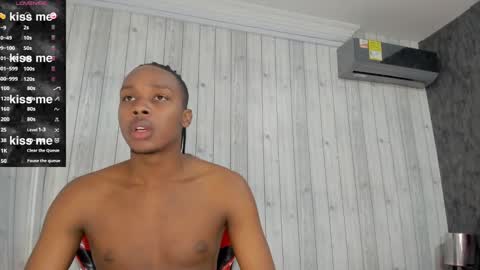 Dominicscott online show from 03/11/25, 12:39