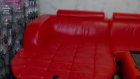 Snapshot of dominicvalente chatting on 10/22/25, 10:37 dominicvalente online show from 10/22/25, 10:37
