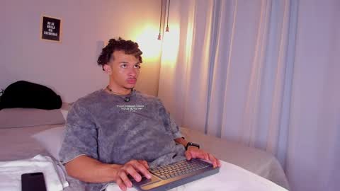 Dominik Drake online show from 05/04/26, 12:45