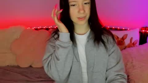 Dominika online show from 02/13/25, 09:27