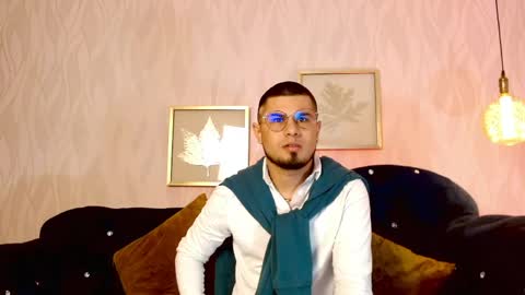 Dominik online show from 05/30/26, 06:49
