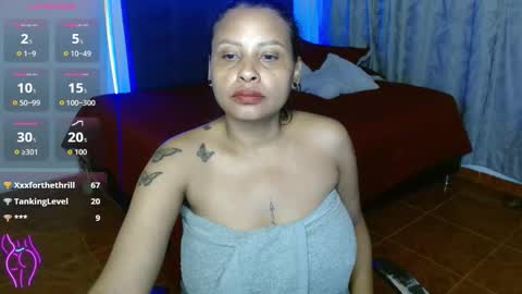  D O M I N K  online show from 10/09/25, 08:01