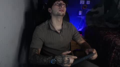 Snapshot of dominus_kane chatting on 12/04/25, 11:02 dominus_kane online show from 12/04/25, 11:02