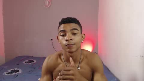 Snapshot of dominus_kane27 chatting on 10/05/25, 12:25 Dominus online show from 10/05/25, 12:25