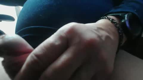 Dominique online show from 11/12/25, 03:51