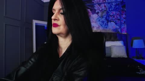 Snapshot of dommelisa chatting on 03/21/26, 10:02 Dom Melisa online show from 03/21/26, 10:02