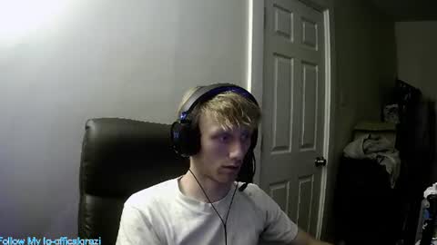 Snapshot of domohead0 chatting on 07/17/26, 05:14 dom online show from 07/17/26, 05:14