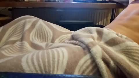 Snapshot of domse999 chatting on 01/21/25, 05:38 domse999 online show from 01/21/25, 05:38