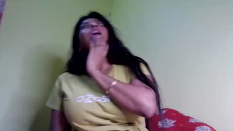 Dona online show from 01/20/25, 04:23