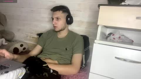 Stephanie and online show from 03/20/26, 11:09