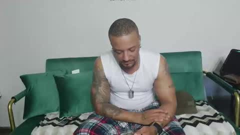 Gifted online show from 03/25/26, 01:11