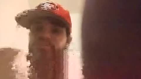 Snapshot of donglish718856 chatting on 01/19/26, 10:52 donglish718856 online show from 01/19/26, 10:52