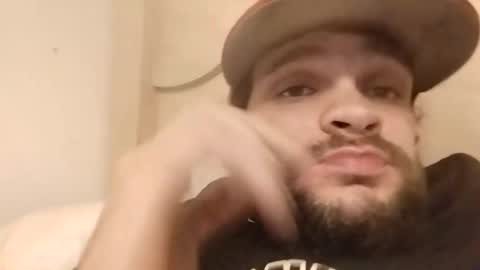 Snapshot of donglish718856 chatting on 02/16/26, 11:06 donglish718856 online show from 02/16/26, 11:06