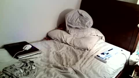 Snapshot of donkerton chatting on 09/14/25, 09:19 Donk online show from 09/14/25, 09:19