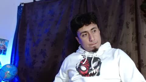 Snapshot of donkeyguy92 chatting on 01/14/25, 04:25 DONK CHIMBO ---    ----  SEX ADDICT online show from 01/14/25, 04:25