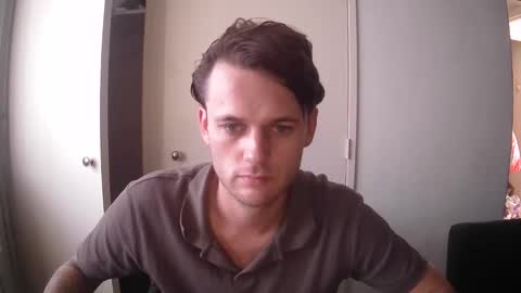 Snapshot of donn053 chatting on 09/29/25, 02:22 Papi online show from 09/29/25, 02:22